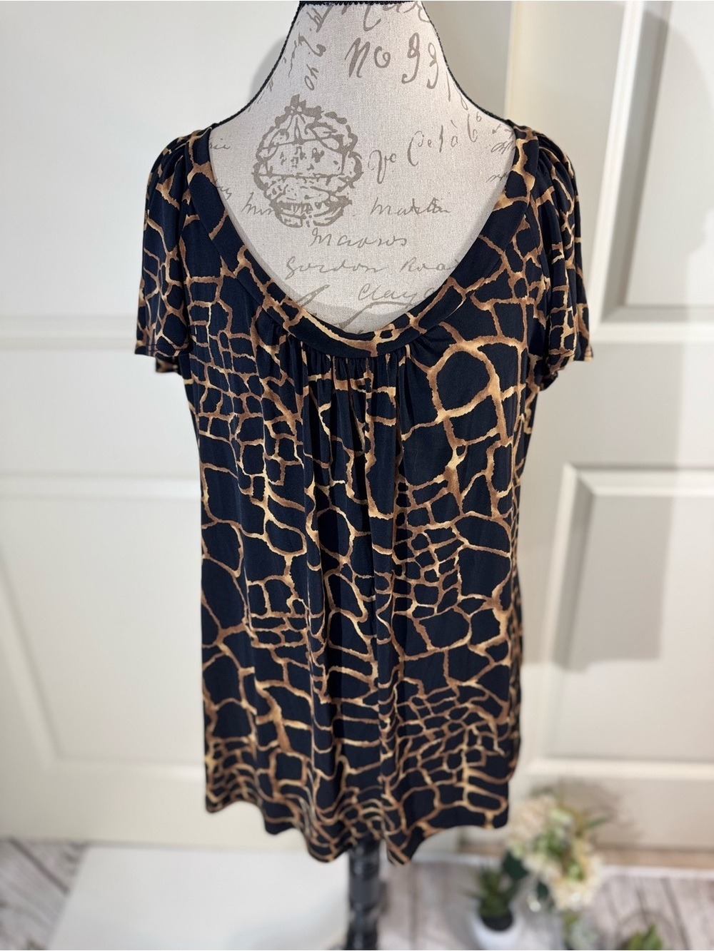 Nic & Dom Black & Brown Animal-Print Scoop Neck Top 3X